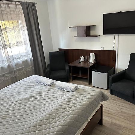 Hotel Dukat Horyniec Exterior foto